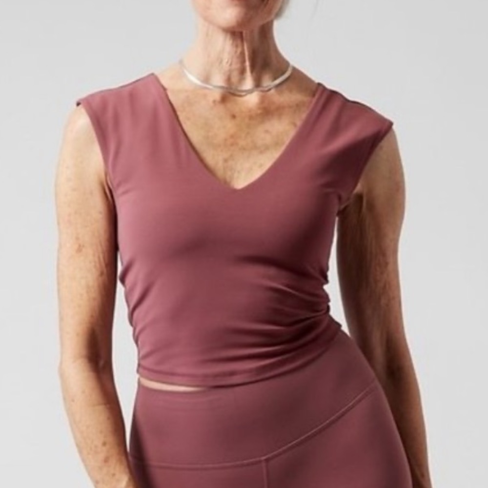 LIKE NEW Athleta Transcend Crop Tee - Tawny Rose, S